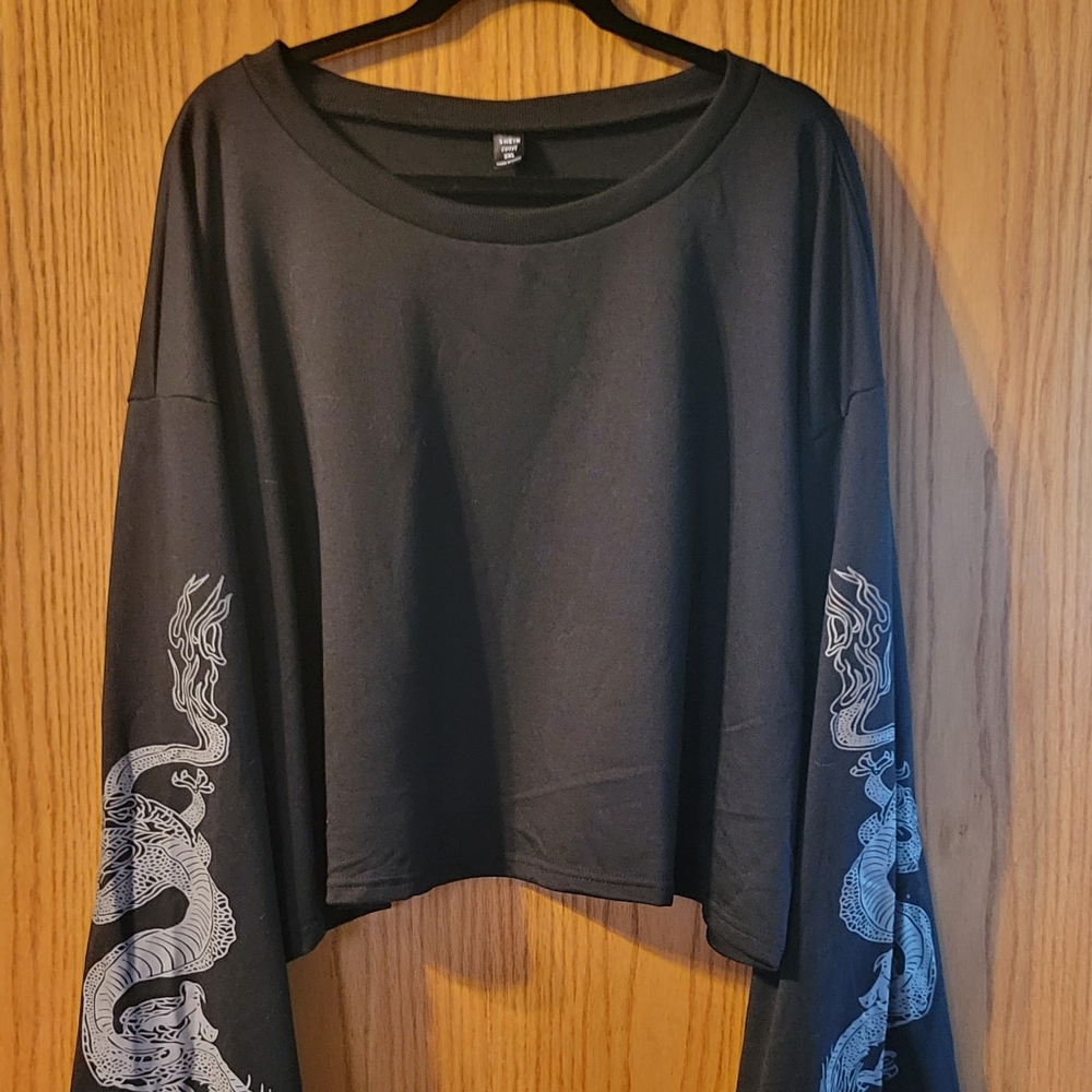 Plus size crop top